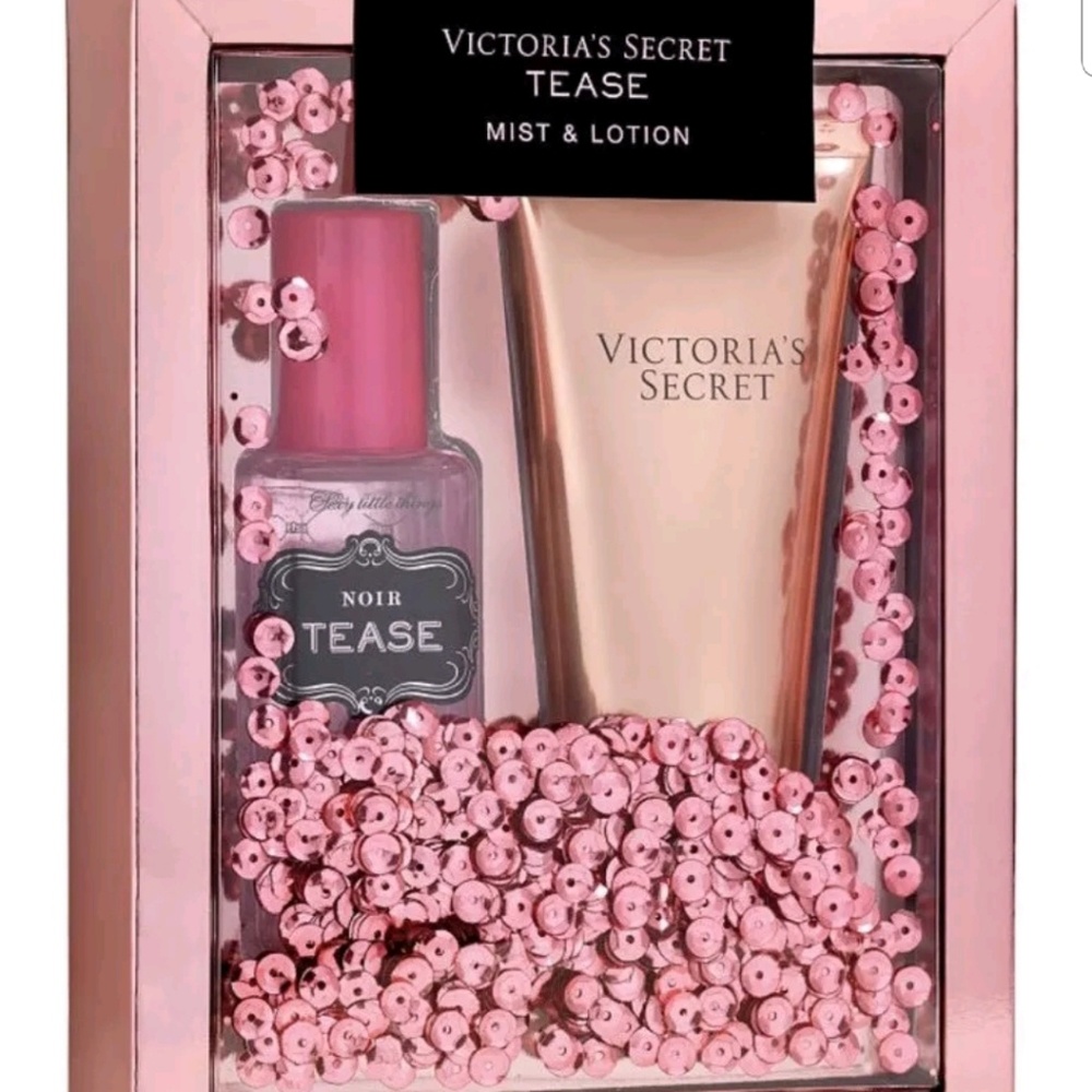 Victoria's Secret **TEASE** 2 Piece Gift Set.. 